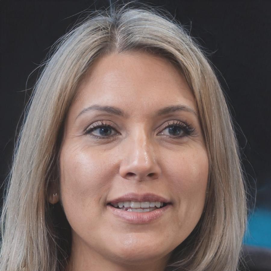 Portrait von Sandra Hoffmeister
